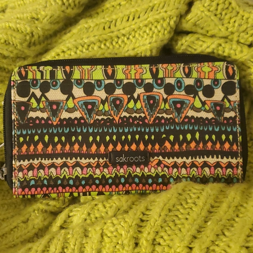 NWT, Sakroots Wallet Artist Circle